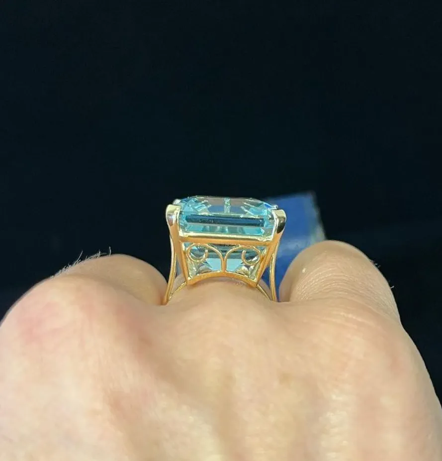 1950s Emerald Cut 38.00ct Aquamarine Ring