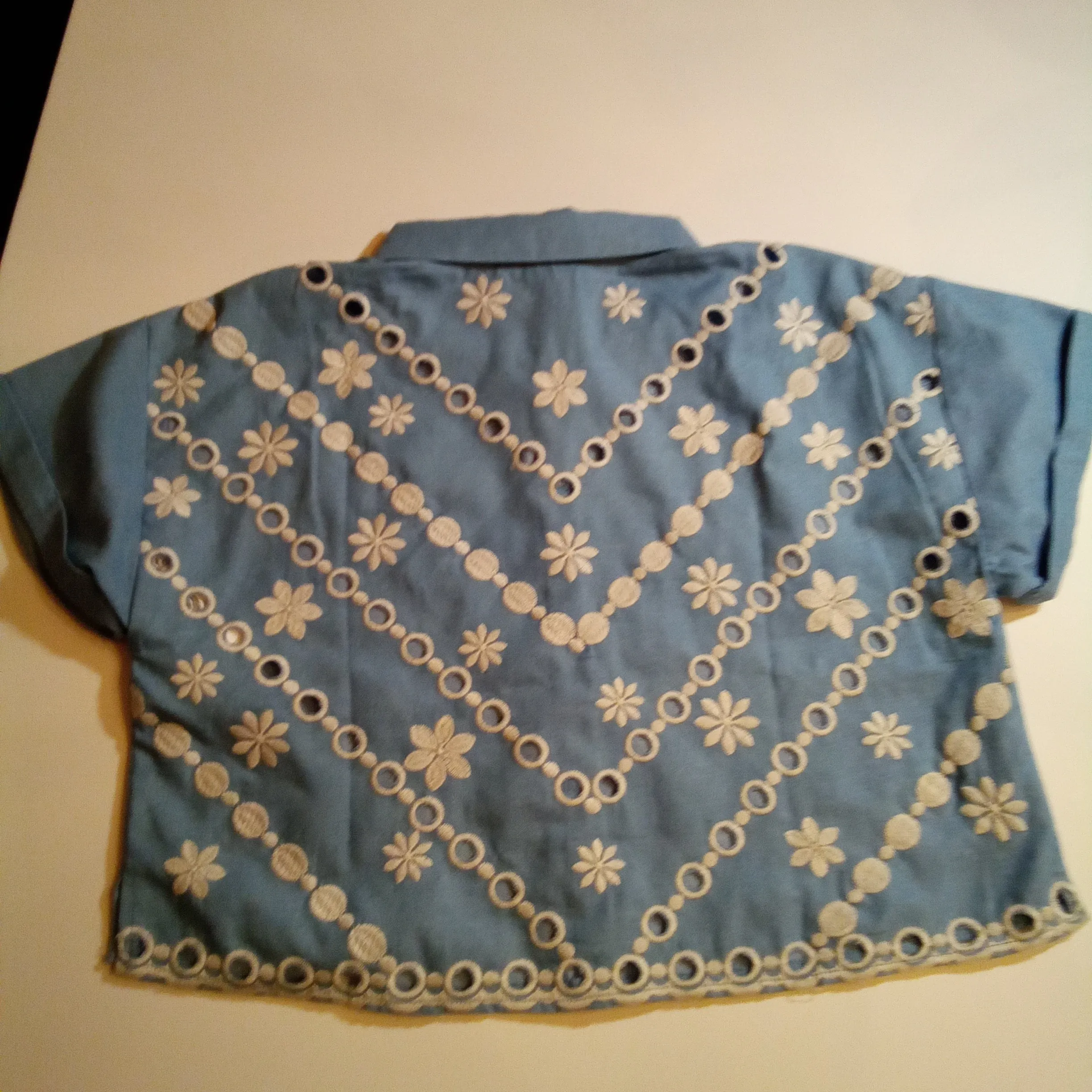 Chambray Daisy Cutout Shirt | Savanna Jane