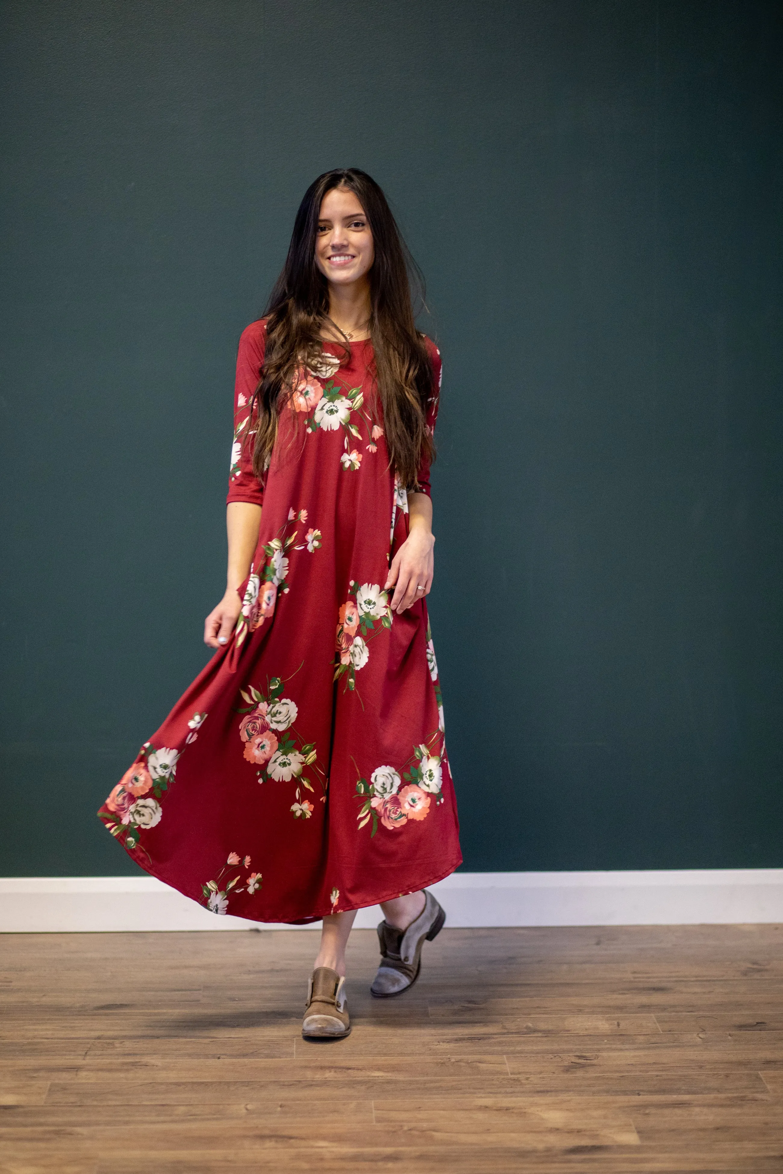 Jessi Dress Red Floral