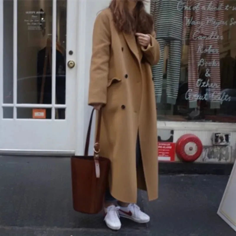 Vintage Long Wool Coat with Double Breasted Closure